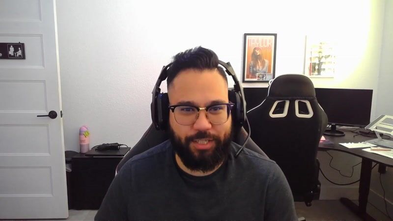 AJ Santos talking about the weekly masterminds